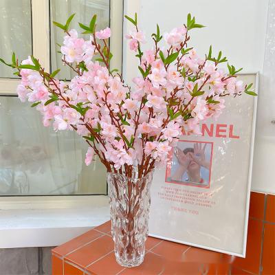 China Wedding Event Concert High Quality Faux Cherry Blossom Stem Artificial Silk White Cherry Blossom Branches For Wedding Centerpieces for sale