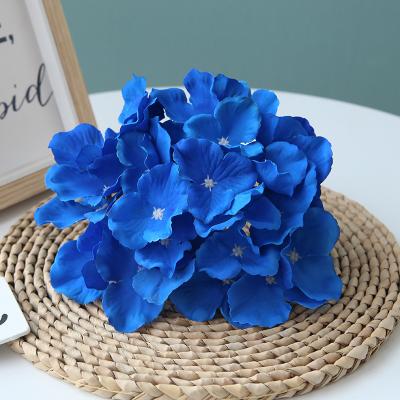 China Home.Restaurant.Bar.Hotel.Wedding 18cm Artificiales Hydrangeas Artificial Silk Flower Fake Wedding Hydrangea Heads Flores Artificial Flowers For Cake Decoration for sale