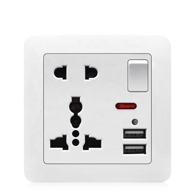 China USB Wall Socket 13A Socket Strip Charging Multifunctional British Standard Electrical Switch for sale