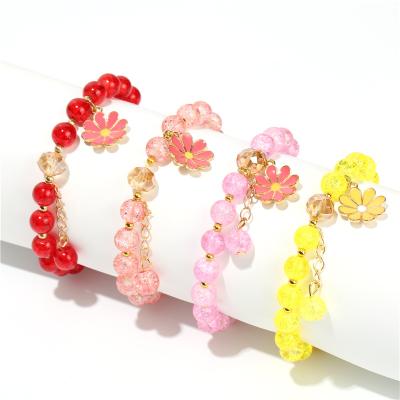 China Cute Spring New Crystal Bracelet Jewelry Dazzling Strawberry Colorful Daisy Hand Chains Bracelets For Girl Women for sale