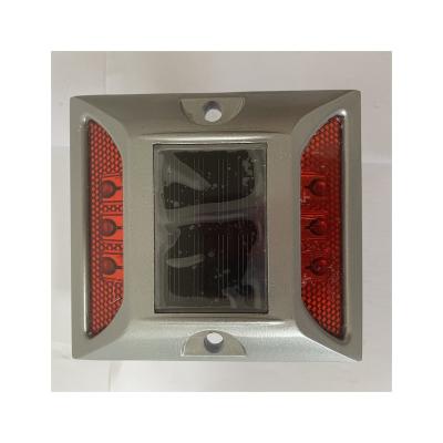 China Modern High Quality Aluminum Driveway Marker Solar Powered Price Flashing Light Manufacturer Road Stud for sale