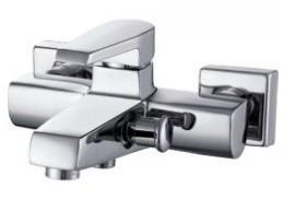 China Single Handle Square Mixer Bath Taps , Waterfall Bathroom Faucet for sale