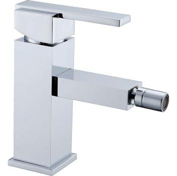 China Bathroom Polished Smooth Single Handle Bidet Mixer Taps Brass With Square Handle for sale