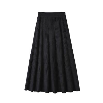 China 2022 Autumn and Winter New Fashion Women's Breathable Thin Pleated Knitted Skirts Custom Midi High Waist Skirt for sale