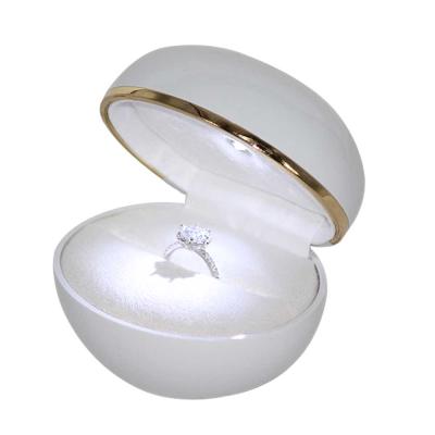 China Performance For Jewelry Elegant Gift White Plastic Antique Style Led Ring Box for sale