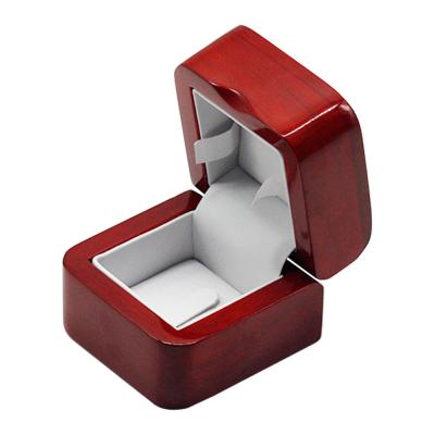 China Performance For Mini Gift Jewelry Small Case Red Lacquer Wood Ring Box for sale