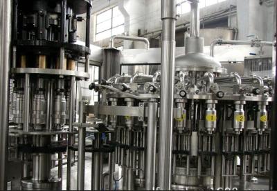 China Plastic Bottle Concentrate Juice Filling Machine 3 In 1 2000-24000 Bottles / Hour for sale