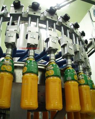 China 8000 BPH Water Bottle Filling Equipment Production Line Electric Driven for sale