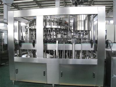 China Food Grade Carbonated Soft Drink Filling Machine for Glass / Pet Bottle for sale