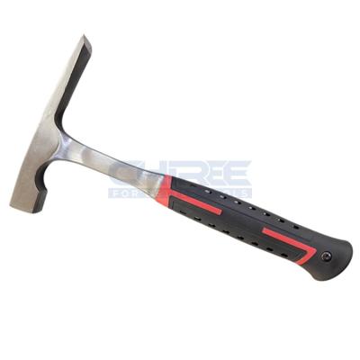 China Solid Steel Forged Masonry Hammer Bricklayer Hammer 20 oz with Shock Reduction Grip Handle for sale