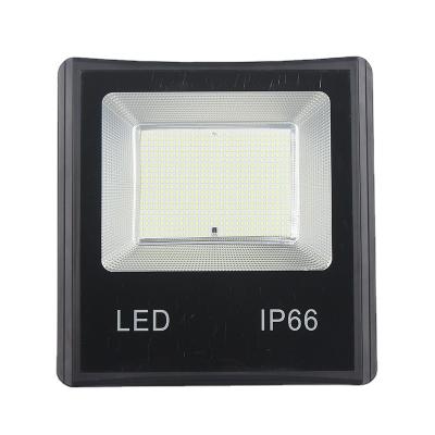 China High Quality Outdoor Led Solar Light Solar Powered Flood Light Outdoor Lighting for sale