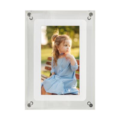 China Wifi 7 Inch Widescreen HD LCD Online Led Electronic Photo Album Photo Frame Wall Advertising Machine Digital Gift for sale