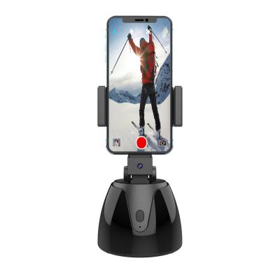 China Original Wholesale Gimbal Fast Shooting Q1 Desktop Selfie Horizontal Camara 360 Degree Rotation Face Tracking for sale