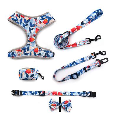 China Custom OEM/Odm Harness Dog Bandana Hangers Chest Logo Dog Harness Custom Pet Collar Dog Set for sale