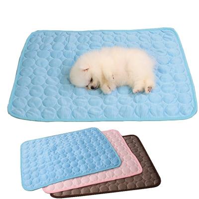 China Cooling No Gel Dog Cooling Mat Dog Cooling Mat Pet Ice Protector Teddy Matre Comfortable Cold Pet Bed Summer for sale