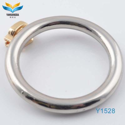 China Fashion Style Or As You Request Wholesale Custom Logo Zinc Alloy Metal Silver O Ring For Handbag Hardware for sale