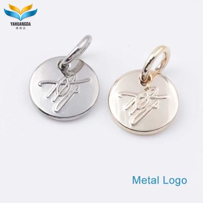 China Nickel Free Metal Labels For Bag Accessories Engraved Designer Custom Handbag Zinc Alloy Metal Purse Tags Metal Logo For Clothing / Bags for sale