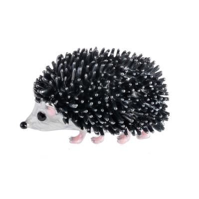 China 2019 Factory Directly Zinc Alloy Little Enamel Cute Hedgehog Shaped Animal Brooches For Accessories for sale