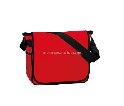 China Creative shoulder bag custom easy to carry big love red baby mother bag for sale