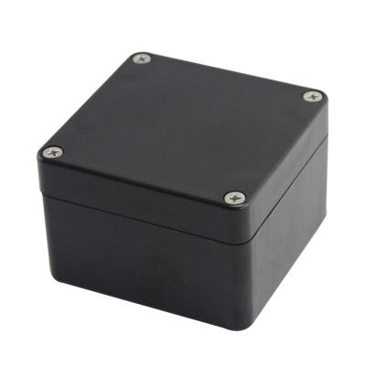 China Small Outdoor Waterproof Plastic Electronic Equipment Enclosure Protector Case PCB Power Junction Box 83*81*56mm for sale