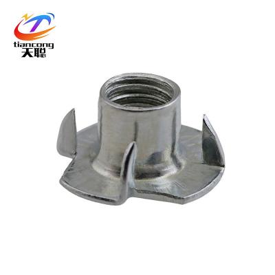 China DIN1624 4-Pronged Heavy Industry Insert T Nut Stainless Steel Four Claw Tee Nut for sale