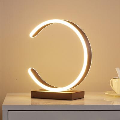 China Modern Simig Lighting Scandinavian Modern Simple Creative Heat Lamp Bedside Study Bedroom Remote Control Table Lamp for sale