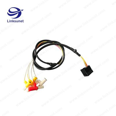 China Reihe 24AWG Molex 34803 Bananensteckerkabelbaum mit vollautomatischer Terminalmaschine zu verkaufen