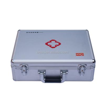 China Competitive Price Good Quality Export Case Silver Useful Aluminum First Aid Box First Aid Box, Pocket Dividers Medical Cases for sale