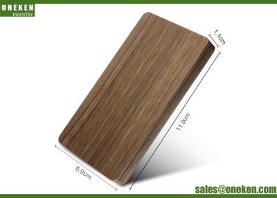 China 4000mAh Solid Walnut Wooden Portable Charger 110g With Polymer Battery Cell for sale