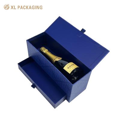 China Two Layers Glass Bottle Packaging Box Customized Paper Wine Box With Magnetic Lid for sale