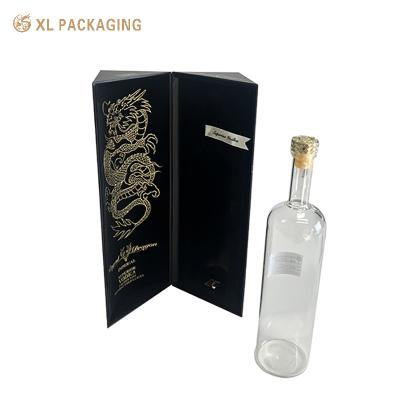 China Magnet Gold Foil Wine Packaging Box for sale