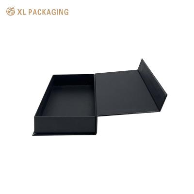 China Black Cardboard Magnetic Closure Box Folding Clothing Garment T Shirt Customized Wholesale FactoryPackaging Box for sale