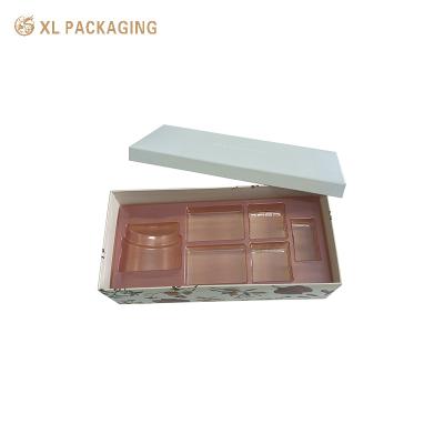 China Skincare Custom Size 157gsm Material Cosmetic White Printing Flower Disney Certificate Lid And Base Gift Box for sale