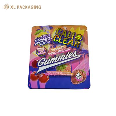 China Resealable Mylar Zipper Bag Smell Proof Plastic Food Seal Packaging Ziplock Pouch for sale