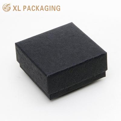 China Wholesale Gift Box Packing Small Jewelry Boxes Custom Your Logo Bracelet Necklace Jewelry Box Packaging for sale