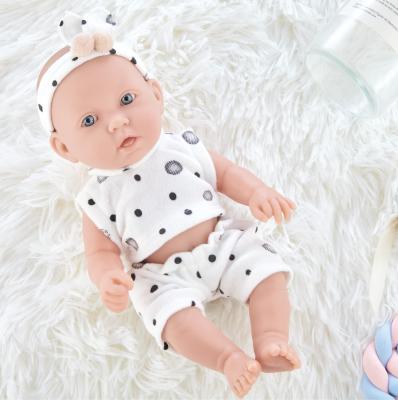 China Silicone Interactive Cute Baby & Doll Toy Reborn Girl Doll Set for sale