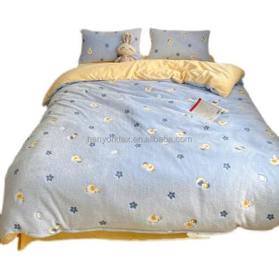 China Modern Children's Simple Coral Velvet Thickened Three Piece Bedding Set for sale