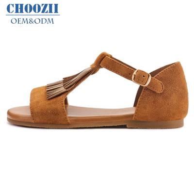 China Latest Kid Choozii Brown Premium Leather Sandals Summer Child Anti-slippery Wholesale Flat Sandals Tassels For Girls for sale