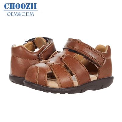 China Choozii Wholesale Fashion Anti-slippery Brown Boys Sandals Children Genuine Leather Shoes for sale