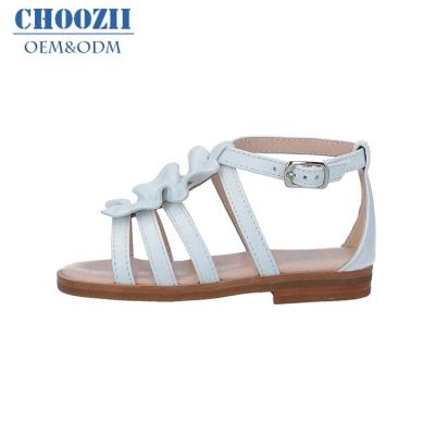 China New Flat Design Lovely Kids Flowers White Genuine Leather Sandals For Girls for sale