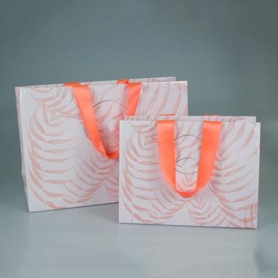 China Recyclable Luxury Jewelry Gift Paper Box Bags Shopping Packaging Bags Branded Logo for sale