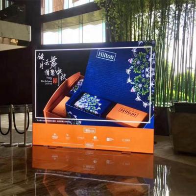 China Large Shopping Mall UV Printing Display Fabric Outdoor Advertising Light Box for sale