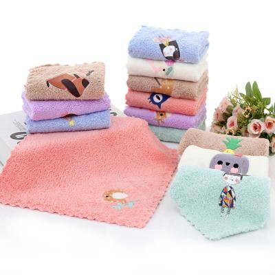 China High Quality Cartoon QUICK DRY Novelty Microfiber Coral Fleece Towels With Print For Kids for sale