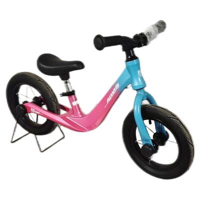 China Hard 10/12/14 inch children's toys balance bicycle scooter without pedals  tires single speed balanced bike for sale