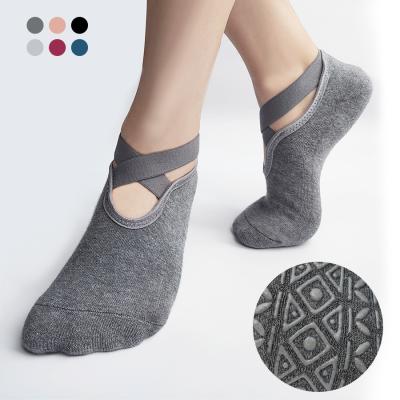 China Suitbal for Yoga Amazon Hot Selling High Quality Non Slip Logo Yoga Pilates Home Fitness Custom Socks for sale