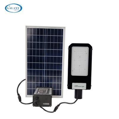 China ROAD Competitive Price LED Solar Street Light Outdoor Light With 5 Years Warranty for sale