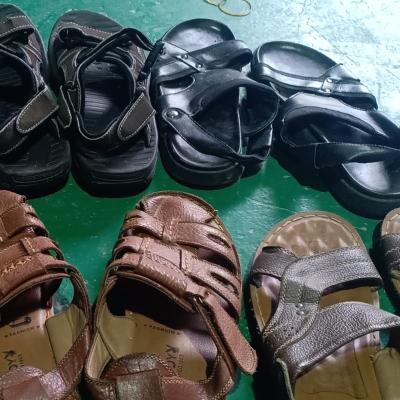 China Damping used branded shoes used sneakers shoes for men second-hand shoes in bales for sale