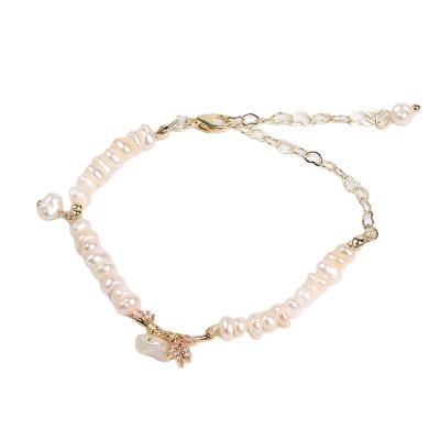 China FASHIONABLE Zircon Natural Pearl FACEINS Bracelets &Bangles Women Gold Pendant Bracelets for sale