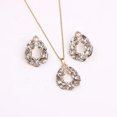 China Vintage FACEINS Water Drop Earrings Necklace Set Women Exaggerated Jewelry Set Retro Rhinestone Jewelry Set for sale