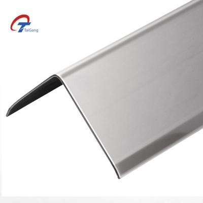 China Building Construction Good Quality Steel Angle GB Mild Steel Equal Angle And JIS Standard Mild Steel Angle Bar for sale